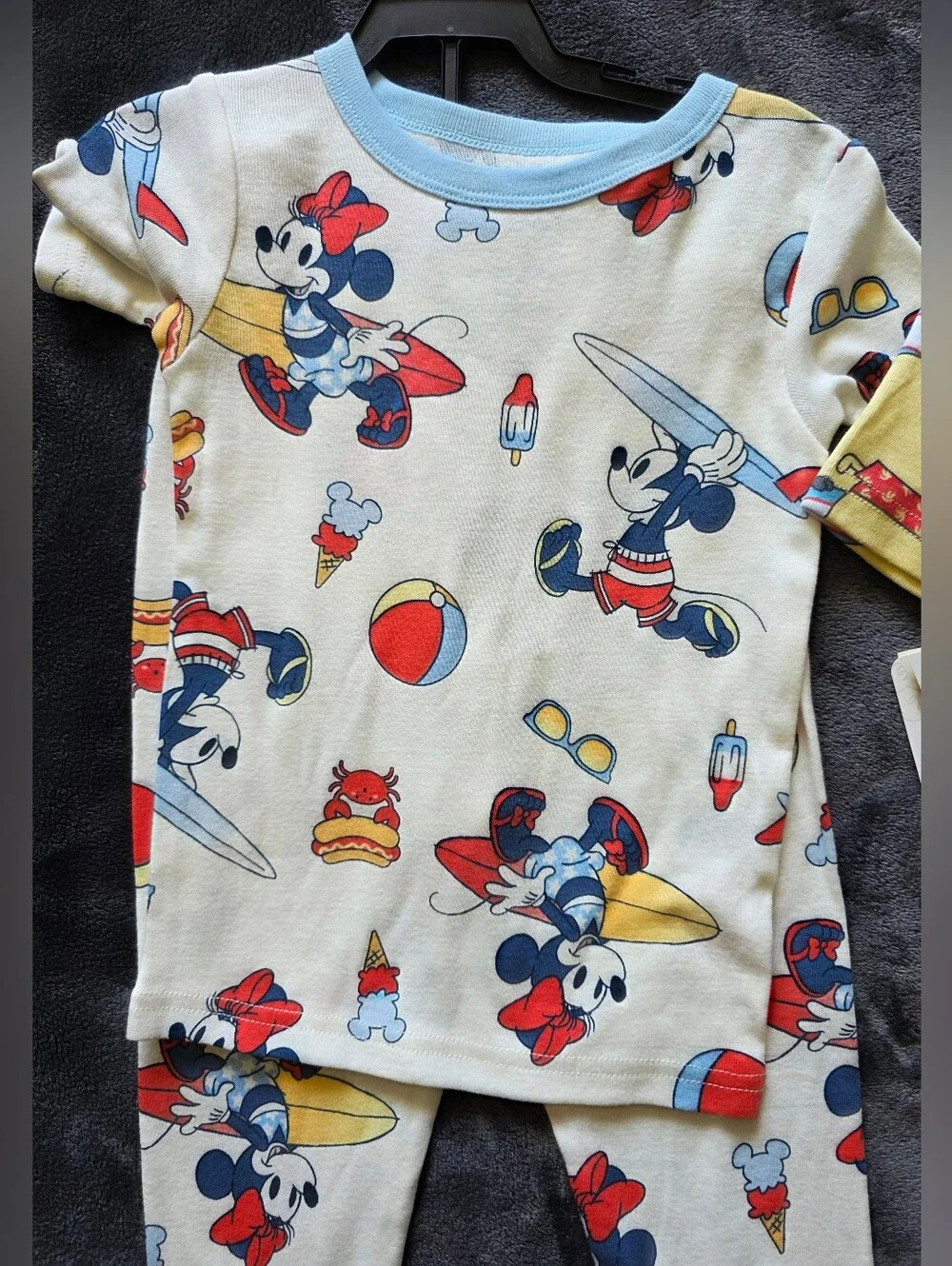 New summer toddler boy/ girl 2 pc pajamas bundle, minions & Mickey Minnie Mouse